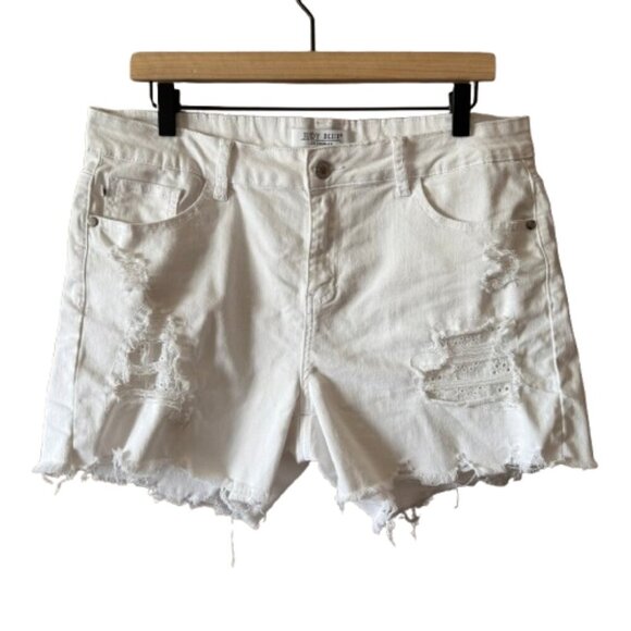 Women's XL Judy Blue White Raw Hem Denim Jean Shorts Eyelet - Picture 1 of 7